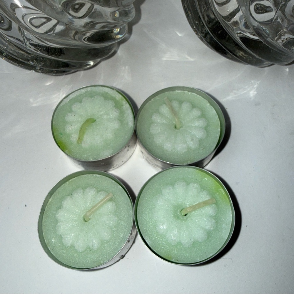 PartyLite Glass 2 Candle Holders Illusion Swirl Votive Tealight Holder Clear USA - Picture 6 of 11